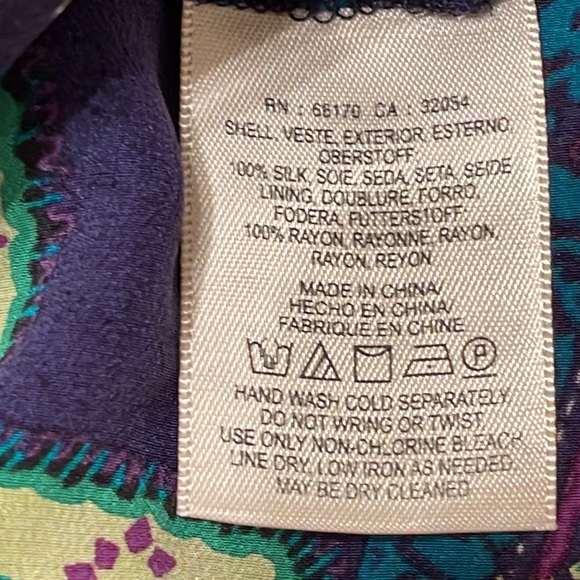 Maeve Anthropology Brand Navy Print Top - Picture 9 of 10